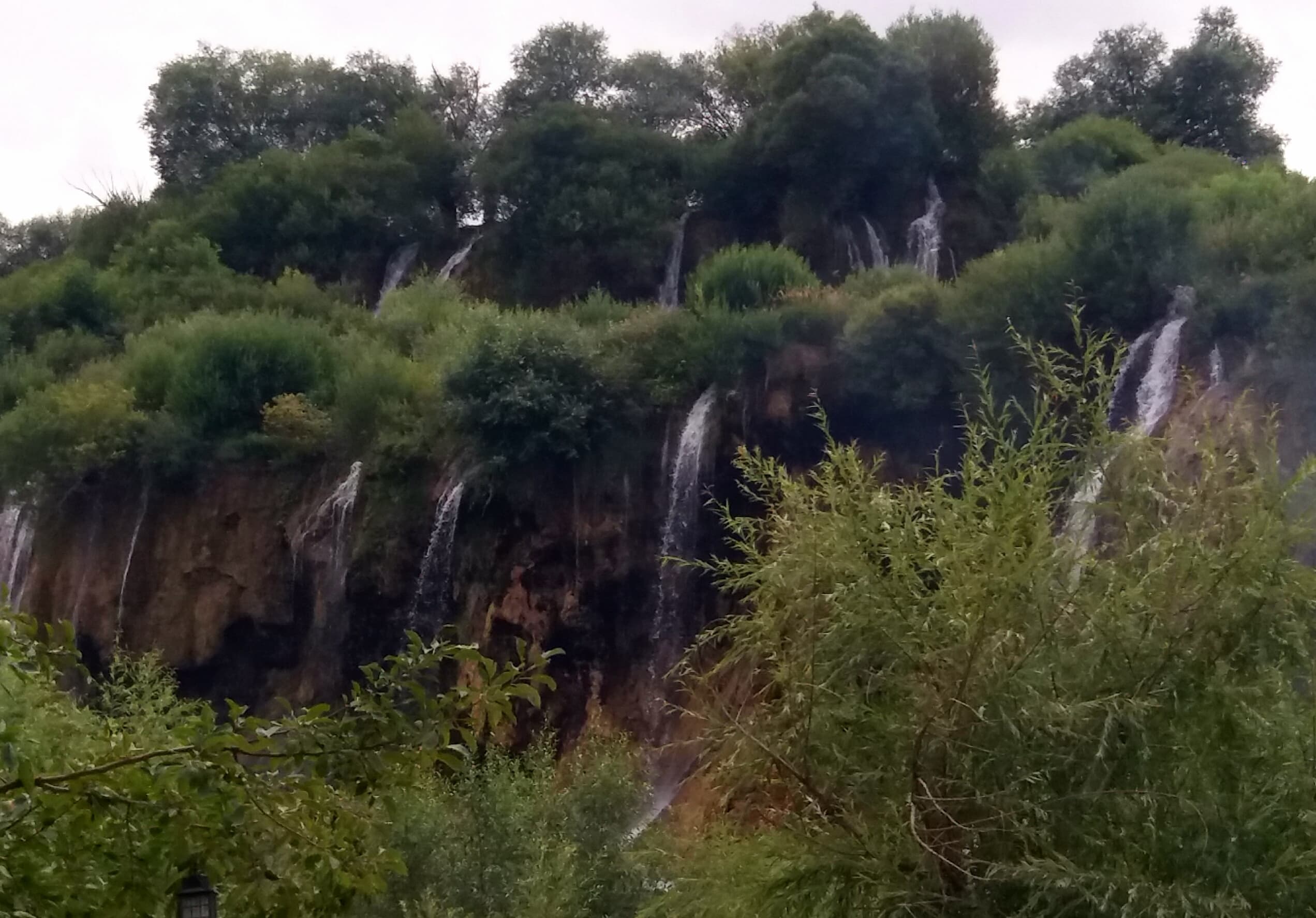 Erzincan Girlevik Şelalesi'nin 8 Ağustos 2016 tarihli arşiv fotoğrafı