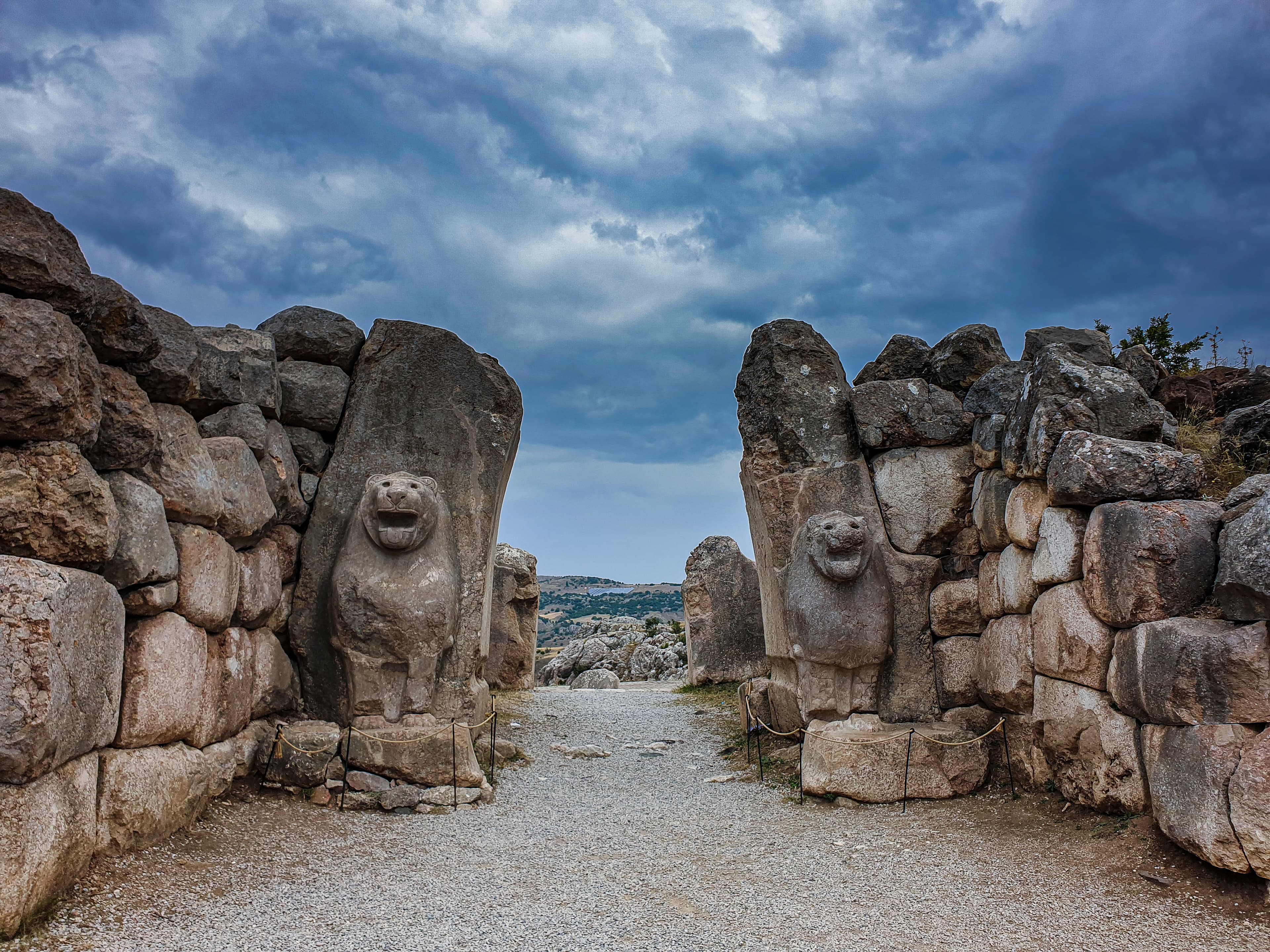 2019 tarihli fotoğrafta Çorum Boğazkale Hattuşa'daki Aslanlı Kapı